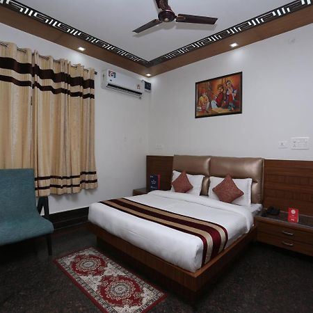Oyo 10448 Green View Home Stay Déhrádún Exteriér fotografie