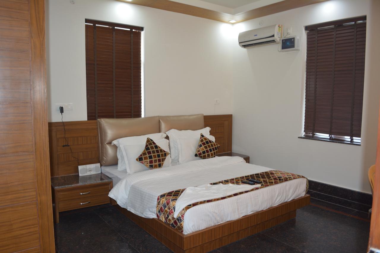 Oyo 10448 Green View Home Stay Déhrádún Exteriér fotografie