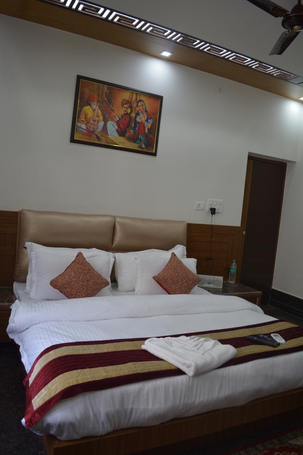 Oyo 10448 Green View Home Stay Déhrádún Exteriér fotografie