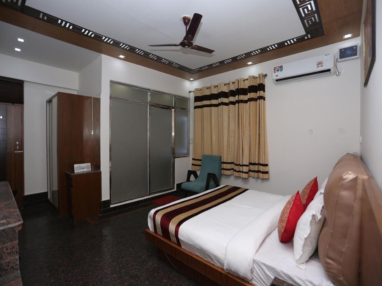 Oyo 10448 Green View Home Stay Déhrádún Exteriér fotografie