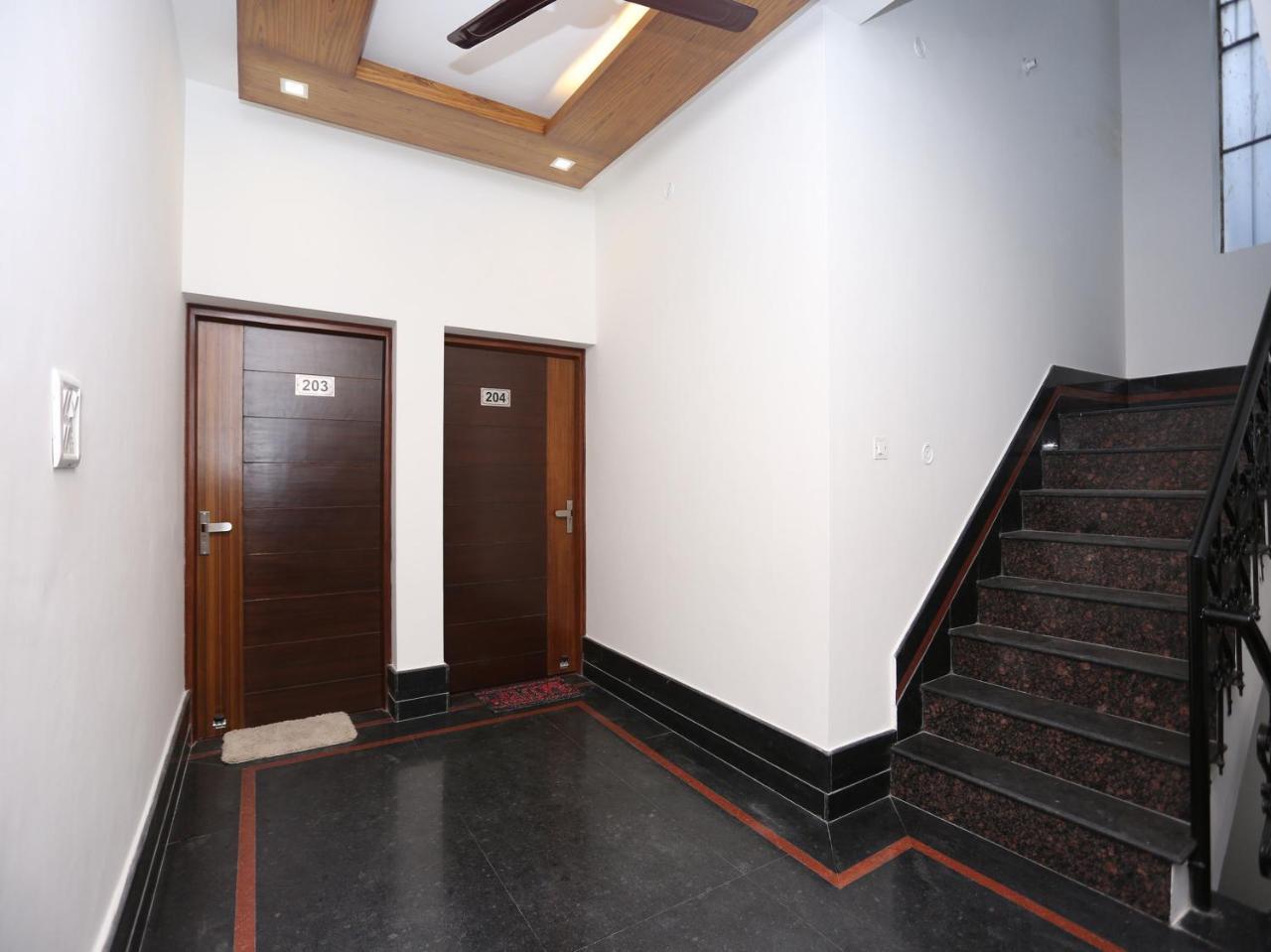 Oyo 10448 Green View Home Stay Déhrádún Exteriér fotografie