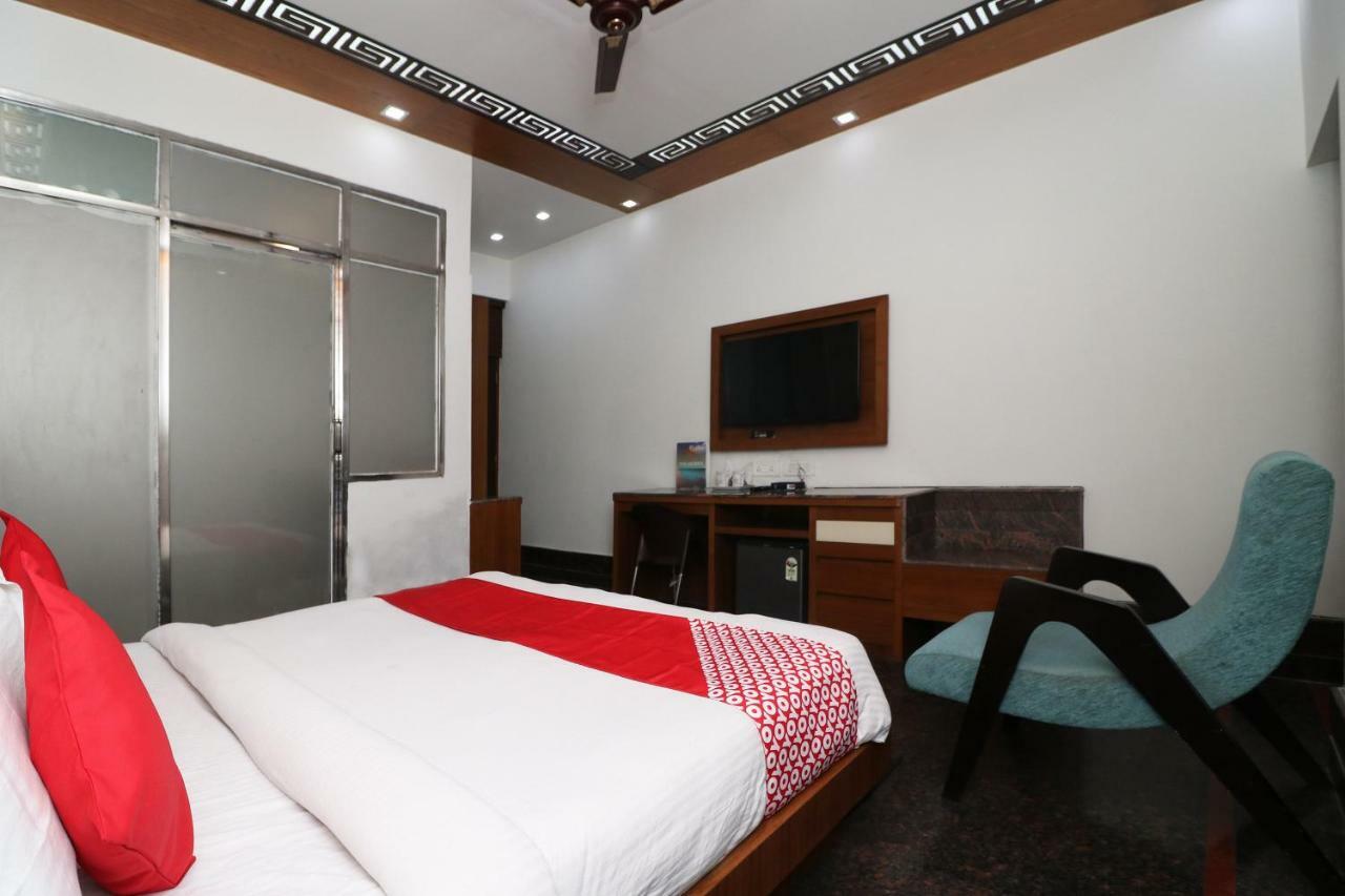 Oyo 10448 Green View Home Stay Déhrádún Exteriér fotografie